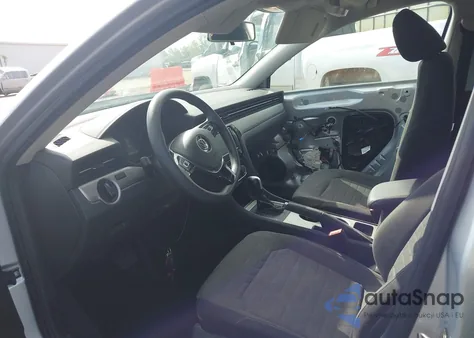 2020 Volkswagen Passat 2.0T S z USA, uszkodzony, nr VIN 1VWAA7A31LC012872